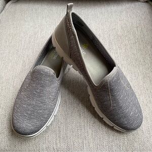 Hotter H92 Cloud Memorise Slip On Sneaker Walking Shoe Cushioned Memory Foam 9